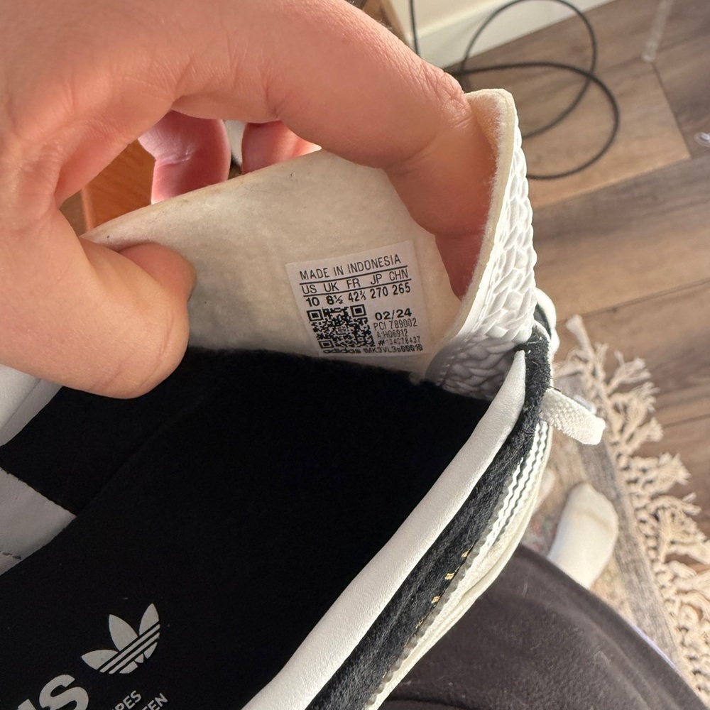 Adidas Black and White Platform Shoes - Picture 5 of 7
